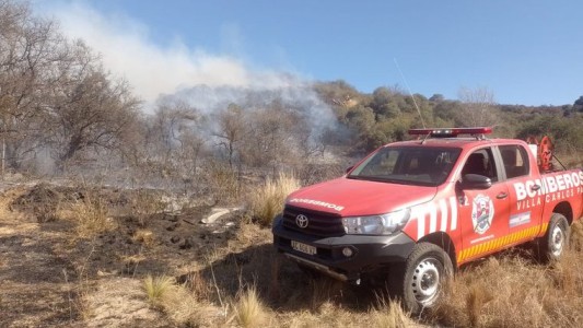 Córdoba: contuvieron los incendios en Totoral y Mina Clavero