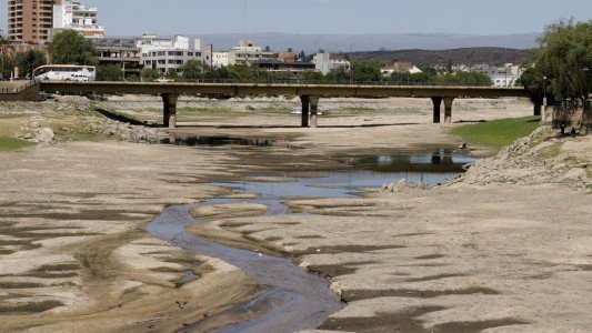 Crisis hídrica: alerta y restricciones por la sequía en los valles de Paravachasca y Punilla
