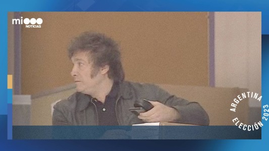 "Hicimos todo el esfuerzo que podíamos, ahora que hablen las urnas", dijo Milei tras votar