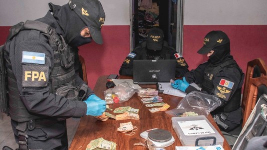 Desbarataron dos bandas narco y secuestraron más de 4 mil dosis de drogas en Villa La Tela