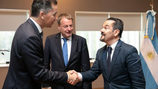 Manuel Calvo y un encuentro estratégico con los embajadores de Francia y Alemania