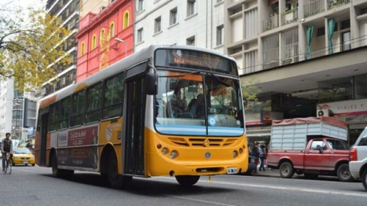 Empresarios del Transporte Automotor de pasajeros ofrecen aumento en medio de anuncio de paro de Interurbanos en Córdoba
