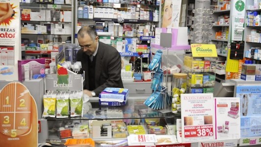 Los medicamentos subieron 15% en tres días, según el Colegio de Farmacéuticos