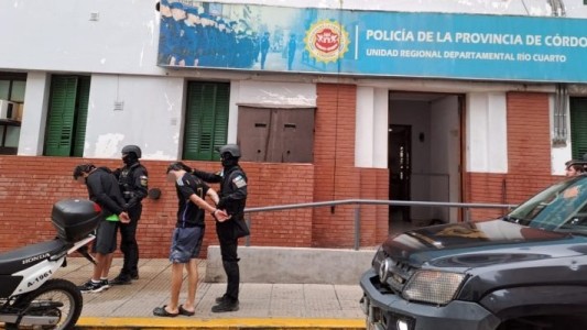 Lo detuvieron junto a su hijastro por vender drogas en Río Cuarto