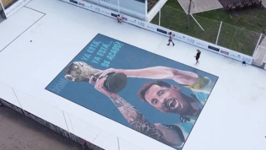 Convocan a dejarle mensajes a Lionel Messi en una playa en Mar del Plata