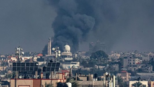Crece el temor a una escalada del conflicto en Gaza tras las explosiones en Irán y la muerte de líder de Hamas en Líbano