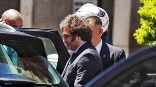 Ya son más de 60 los amparos contra el DNU: la mira está puesta en la Corte Suprema