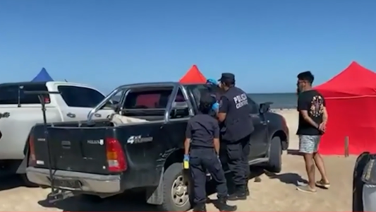Entraron al mar en kayak y nunca más los vieron: desesperada búsqueda en Cariló