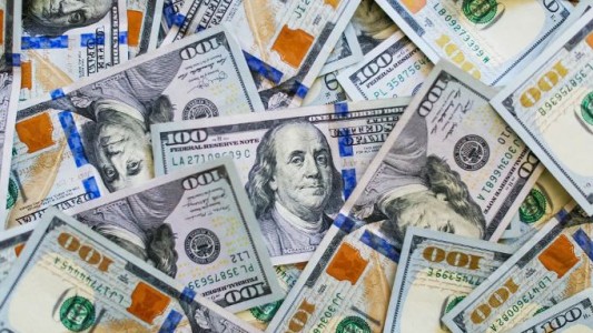 El dólar blue continúa en alza y las brechas ya están en torno al 50%