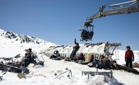Un esquiador se encontró el avión de "La Sociedad de la Nieve" y causó polémica