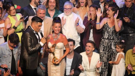 "Mamma Mia!" se quedó con el Carlos de Oro: "Esto es para la cultura del país"