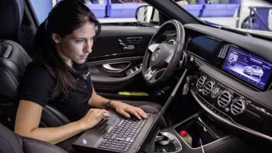 Las cajas negras de autos serán obligatorias en Europa a partir de julio