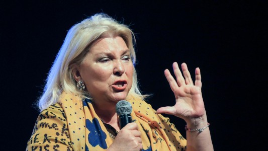 Carrió advirtió que la Ley Ómnibus es "un horror constitucional"