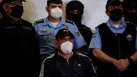 El ex jefe de Policía hondureña se declara culpable de narcotráfico en EEUU, previo al juicio del ex presidente de ese país