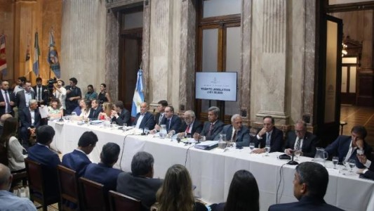 Se definieron las autoridades de la bicameral que tratará el DNU de Milei