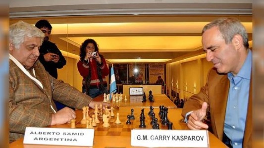 El histórico ajedrecista Garry Kasparov fue declarado como "terrorista" por Rusia