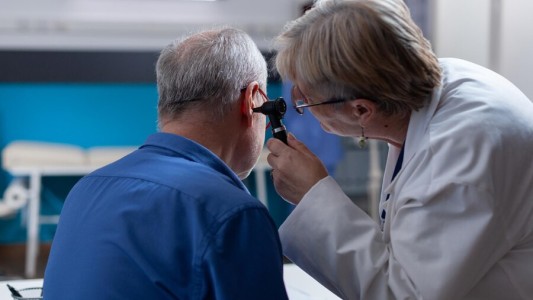 Realizan capacitaciones sobre pérdida de audición a vecinos cordobeses