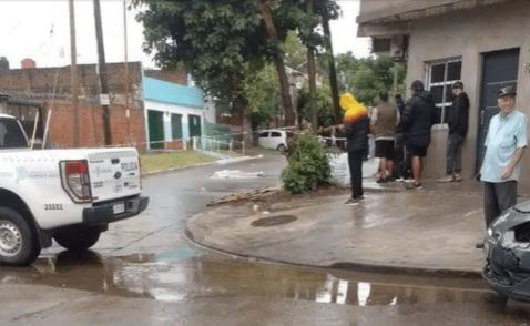 Isidro Casanova: intentaron robarle el auto a un policía y se resistió a los tiros