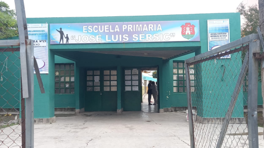 Robo y vandalismo en una escuela de barrio Marqués de Sobremonte Anexo