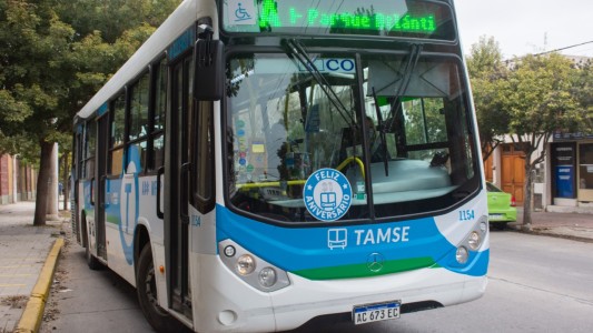 Incertidumbre en el transporte urbano de Córdoba: alerta por el pago de salarios a choferes