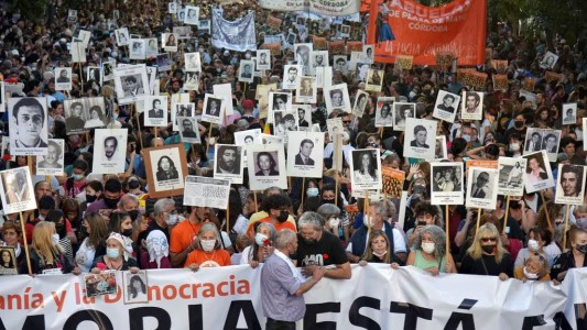 Histórica manifestación en Córdoba en el Día de la Memoria