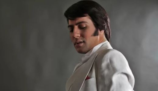 El imitador de Sandro contó cómo fue la visita de Milei a su show: "De repente había perros revisando el camarín"