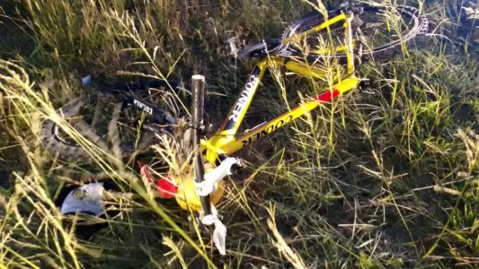 Río Tercero: murió un ciclista tras ser embestido por un camión