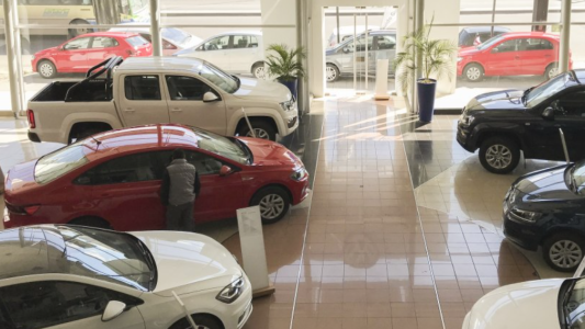 La venta de autos 0km cayó 36,6% interanual: acumula un retroceso del 30% en 2024
