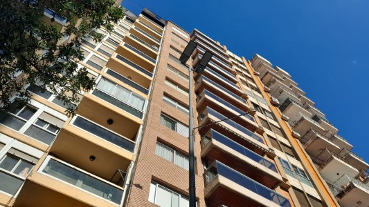 Tragedia en Nueva Córdoba:  continúa grave el joven que cayó del piso 12