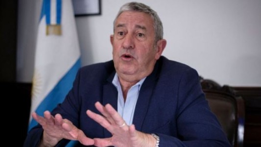 En medio del tarifazo de energía, Cobos presentó un proyecto para cambiar el huso horario de Argentina