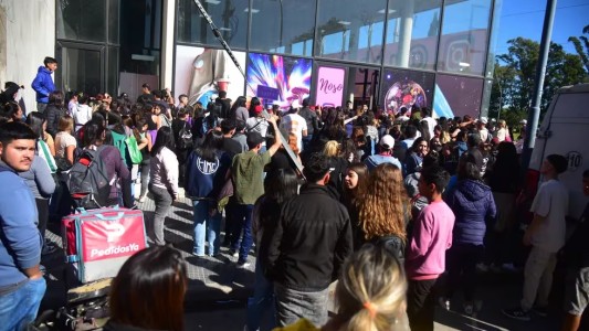 La Municipalidad clausuró un local de que abrió sus puertas sin habilitación y generó inconvenientes en la vía pública