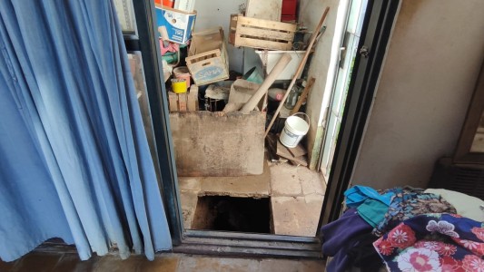 Córdoba: rescataron a mujer de 69 años que cayó a un pozo ciego profundo