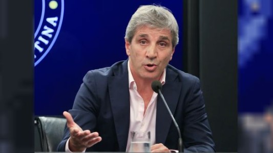 Caputo toma US$27 millones del Banco Central para pagar deuda