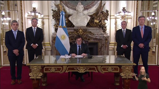 "El Estado presente ha terminado": Milei remarcó que no aumentará el "gasto público"