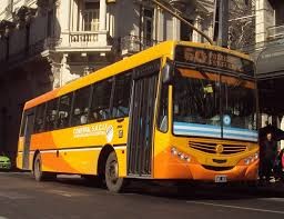 Coniferal toma la línea 40 de transporte urbano de Córdoba con ómnibus 0km