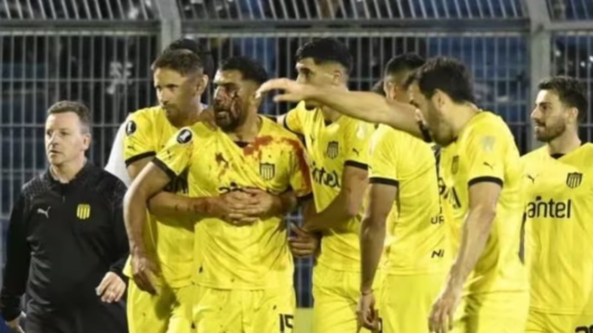 Conmebol dio a conocer la sanción a Rosario Central tras los incidentes ante Peñarol