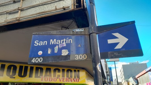 Un “naranjita” detenido por robar pertenencias de un auto