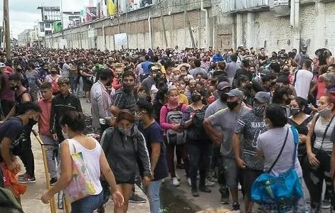 El Gobierno prometió a Estados Unidos que en junio fiscalizará a La Salada y las ventas por internet