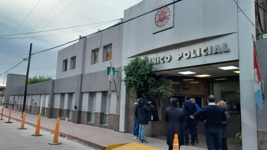 Efectivos policiales heridos en intento de robo en barrio San Vicente