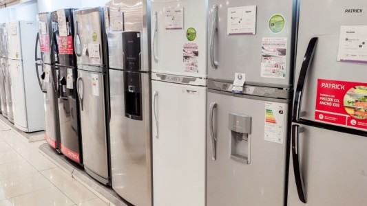 Heladeras y neumáticos: el Gobierno anunció que reducen los aranceles de importación