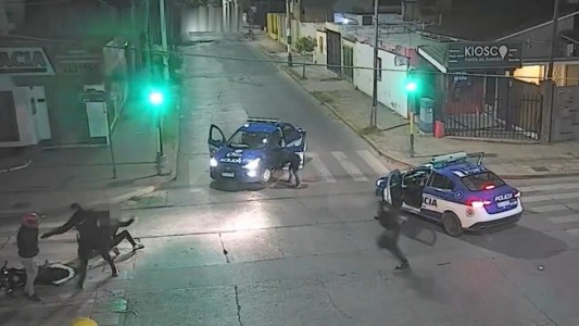 Video: adolescentes detenidos por huir en una moto robada