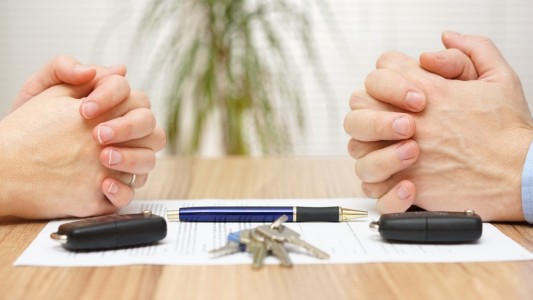 La justicia anuló un acuerdo de división de bienes firmado luego de la disolución de una unión convivencial: hubo violencia de género