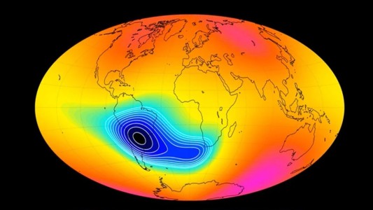 Una extraña anomalía crece en el campo magnético de la Tierra y podría afectar las comunicaciones
