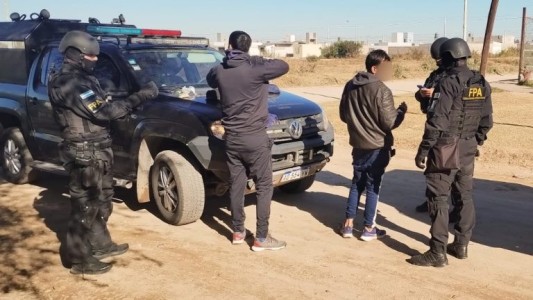 Patrullajes antinarcóticos en Río Cuarto: incautan estupefacientes y realizan controles en varios barrios