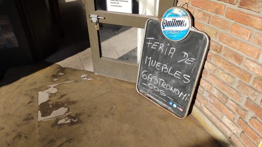 Tras su cierre, el Fogón de Hugo remata sus muebles