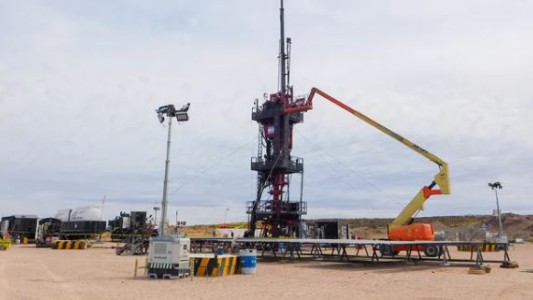 En medio de la ola polar, una protesta mapuche frenó durante más de un día la producción de gas en Vaca Muerta