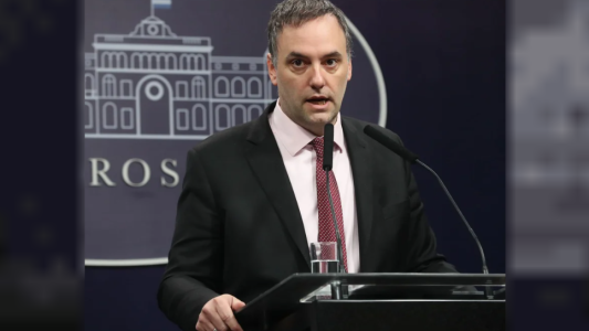 Nuevos despidos en el Estado: "El 30 de junio habrá otra barrida y limpieza", confirmó Adorni