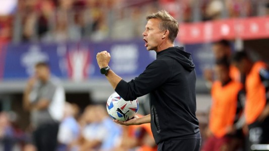 La advertencia del DT de Canadá antes de la semifinal frente a Argentina: "No vamos a limitarnos a defender"