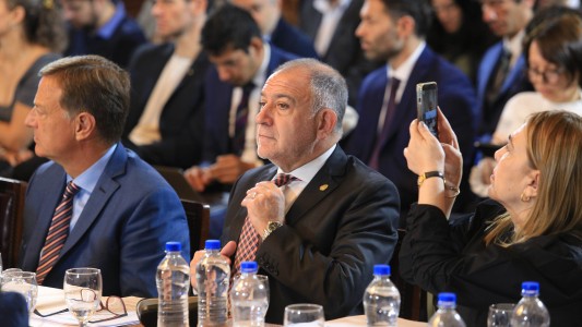 "Una moneda le vamos a sacar": la polémica frase de Luis Juez en una reunión del consejo de la magistratura