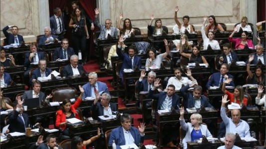Promulgan la ley que declara el 18 de julio "Día de duelo nacional por el atentado a la AMIA"